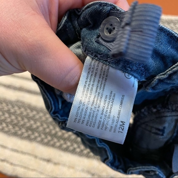 Adriano goldschmied floral embroidered shorts sz.12 months - Picture 3 of 4